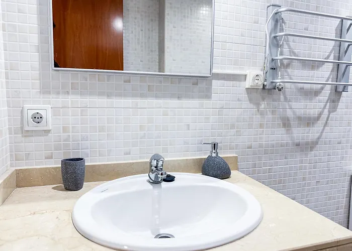 Studio Apartments *