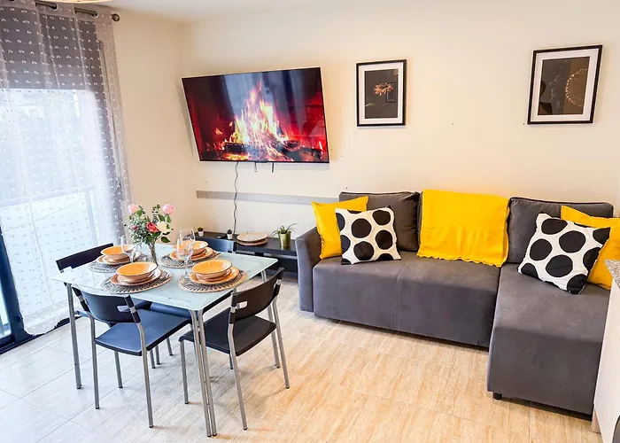 Studio Apartments *
