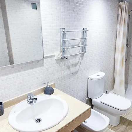 Studio Apartments Apartment *